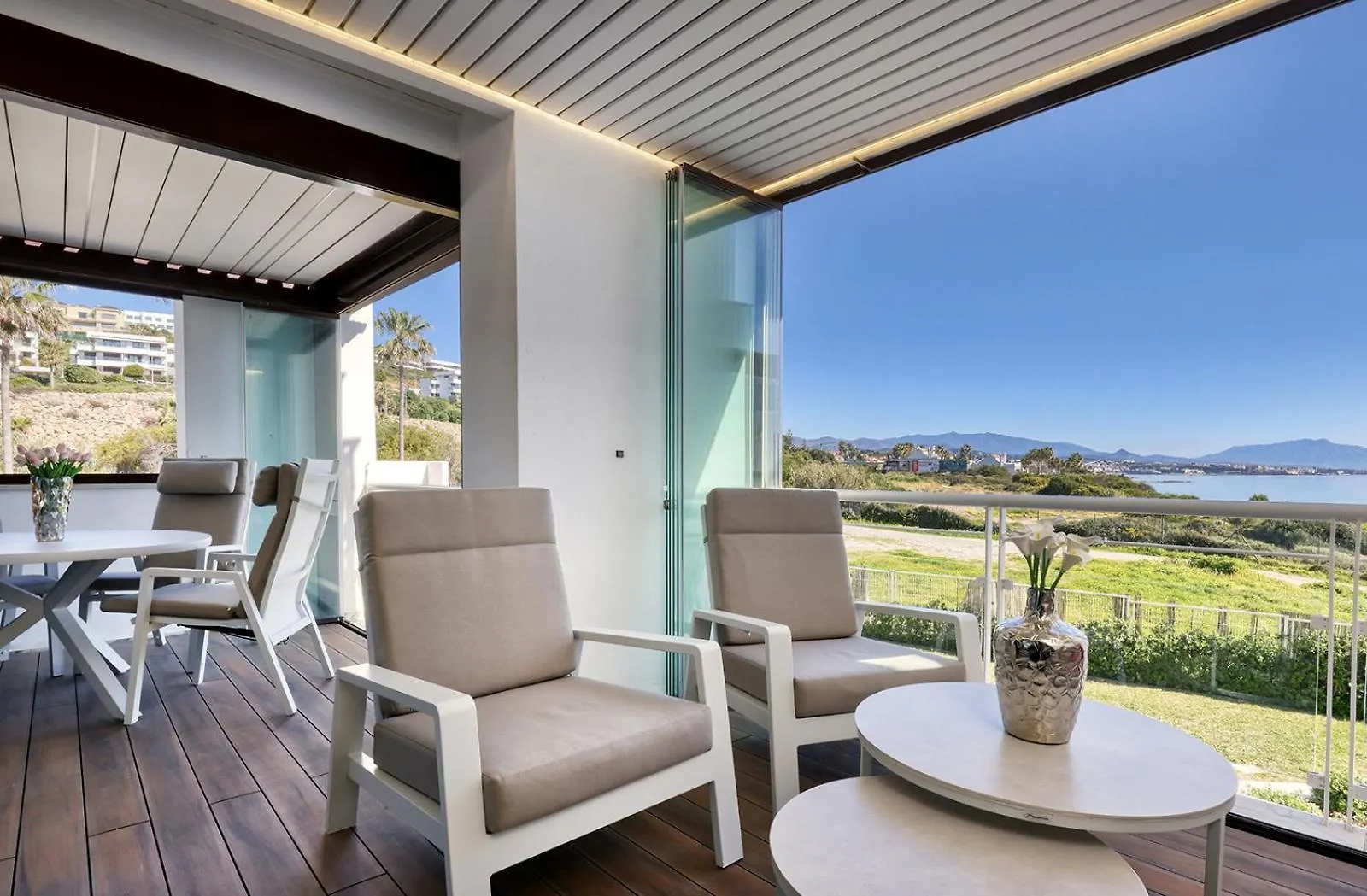 Amazing Frontline Beach Apartment With Sea And Mountain Views Bahia de Casares 0*,